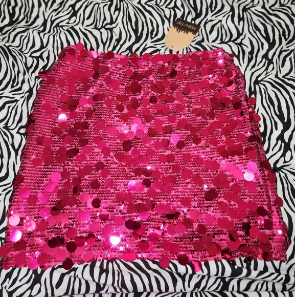 Glamorous Pink Sequin Mini Skirt - Picture 1 of 8
